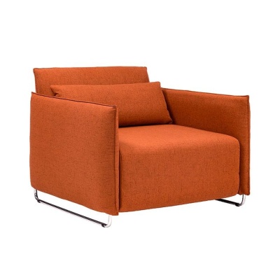 Фото Кресло SKYE коньячного цвета