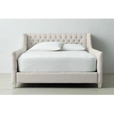 Фото Двуспальная кровать Devyn кремового цвета