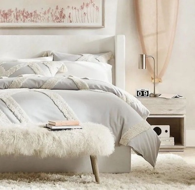 Фото Двуспальная кровать Ronson Shelter черного цвета