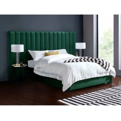Фото Двуспальная кровать мягкая Maxwell зеленого цвета